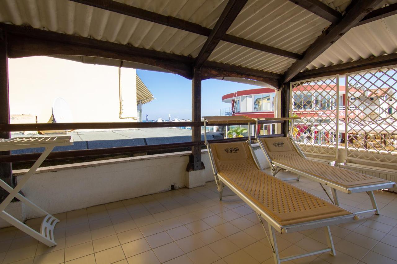 Casa Vacanze Gigli Numana Exterior foto